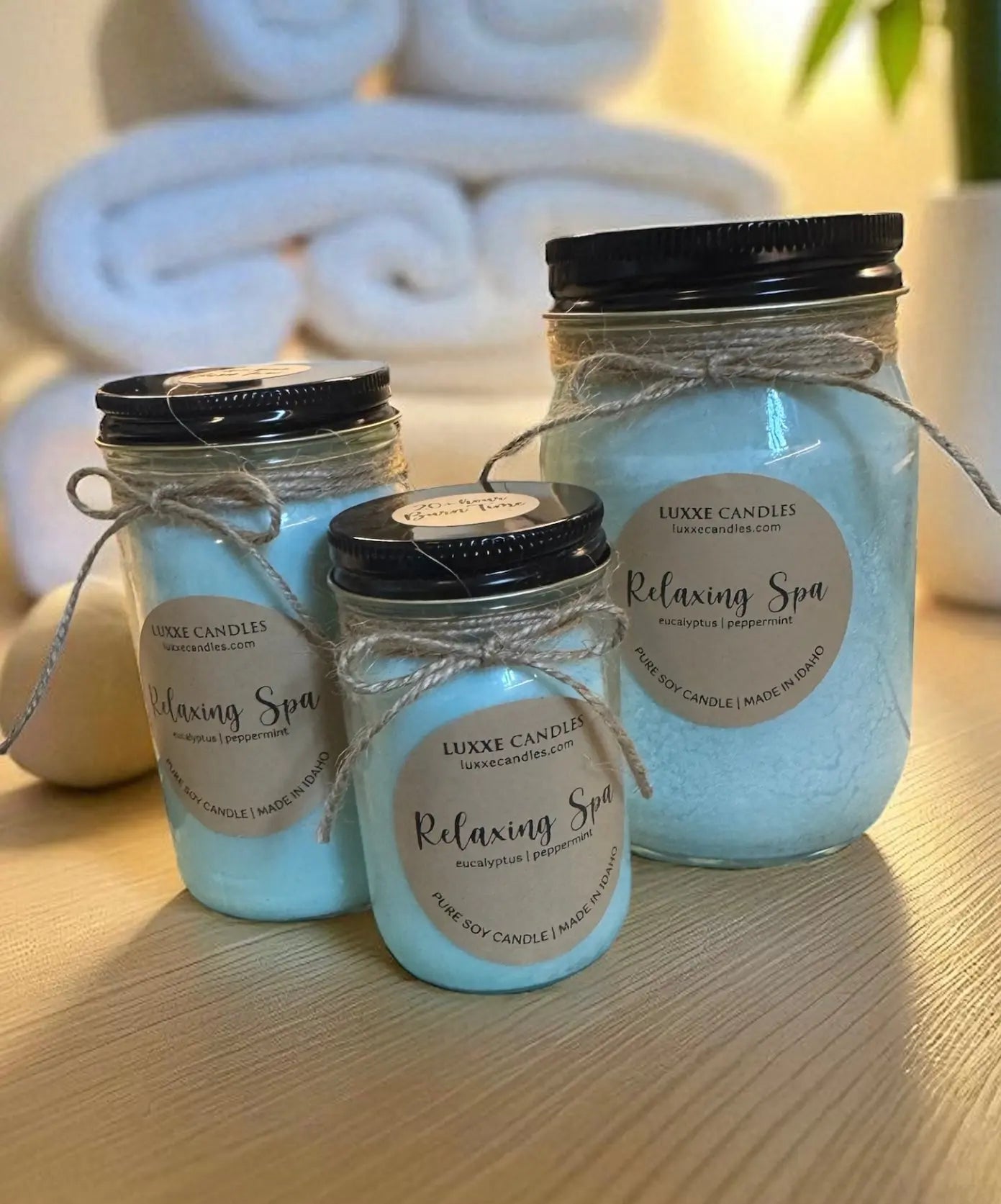 Relaxing Spa Eucalyptus and Mint Candle | Organic Soy Candle