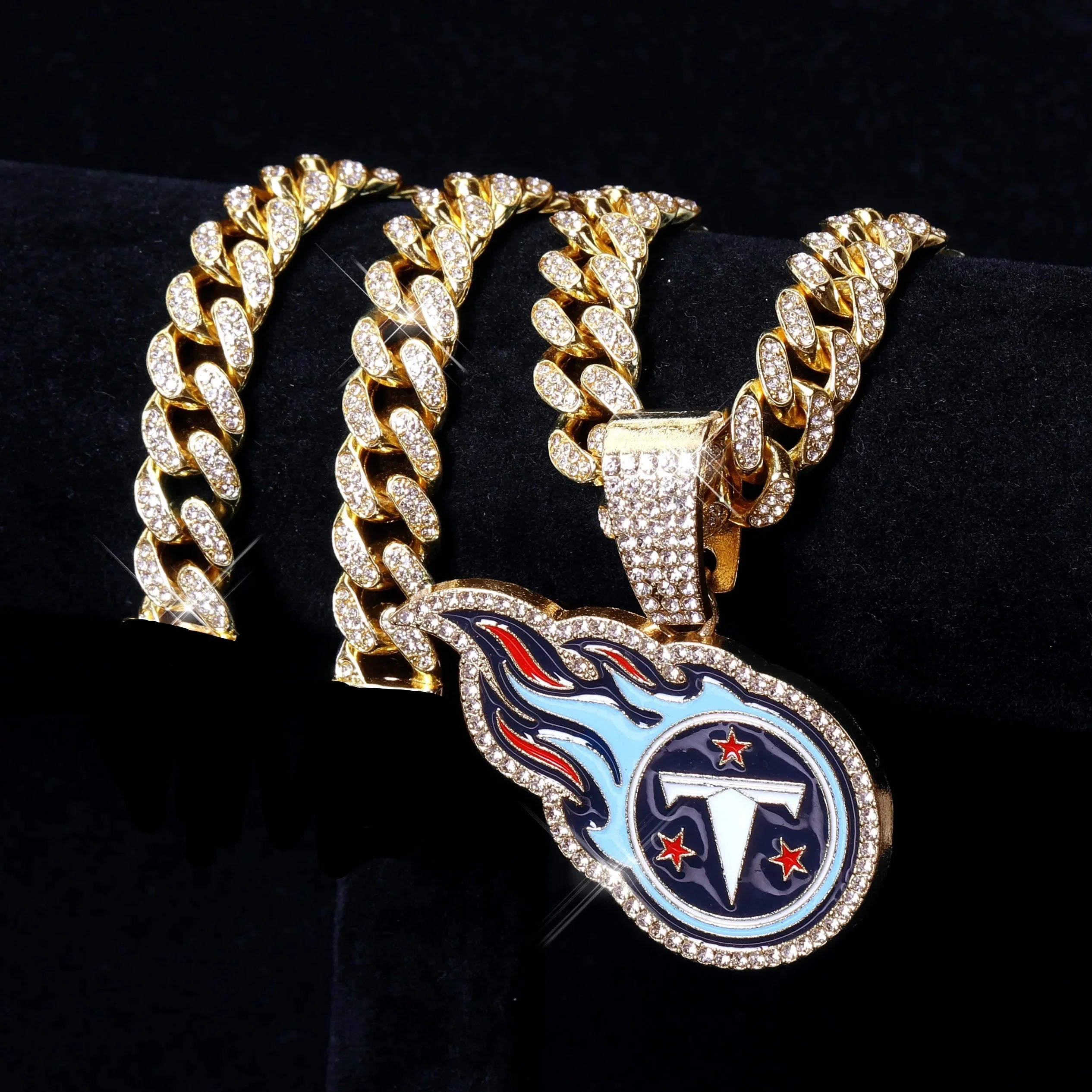 Sports Customized LOGO Pendant Necklace with Iced Out Cuban Chains for Football Fans Birthday Gifts