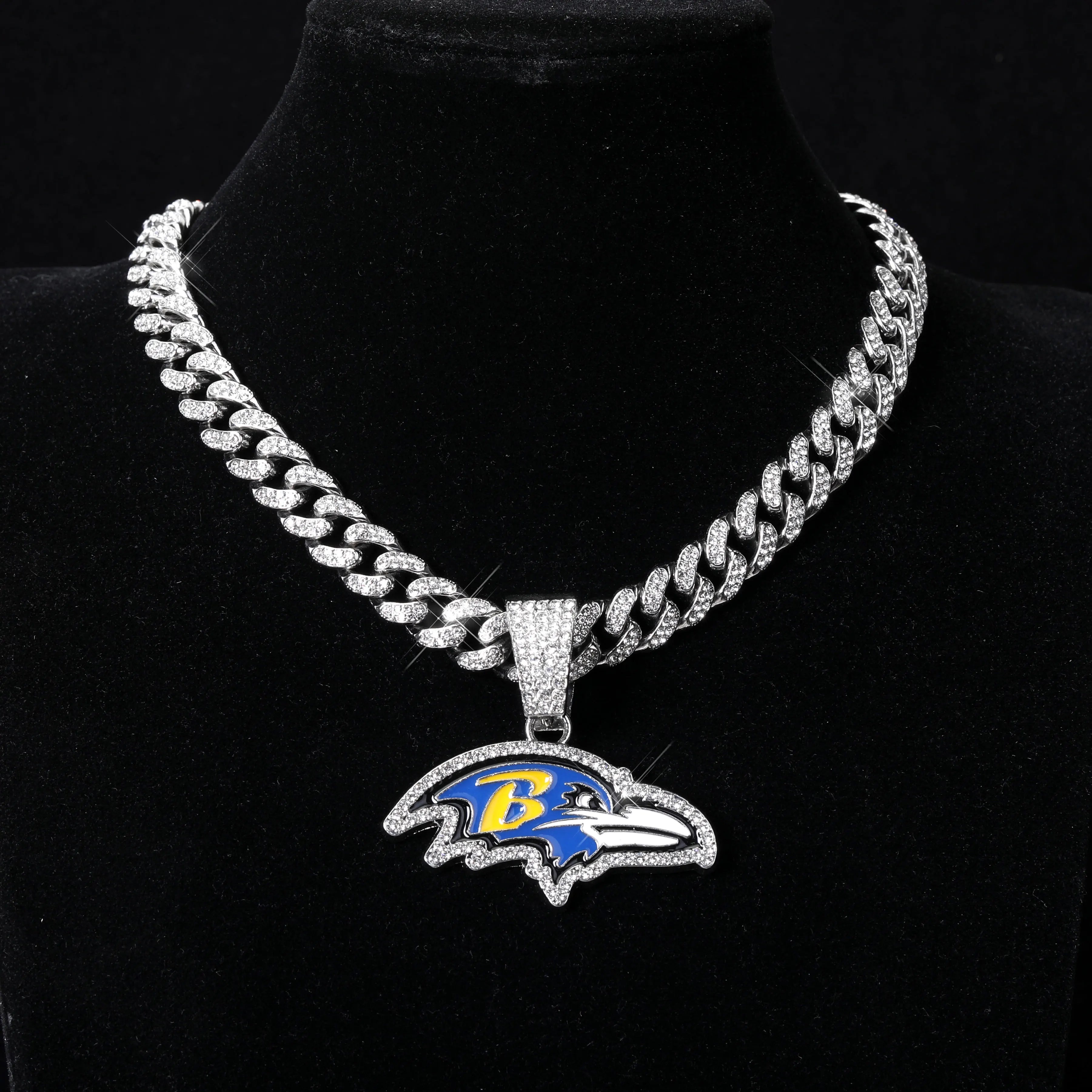 Sports Customized LOGO Pendant Necklace with Iced Out Cuban Chains for Football Fans Birthday Gifts