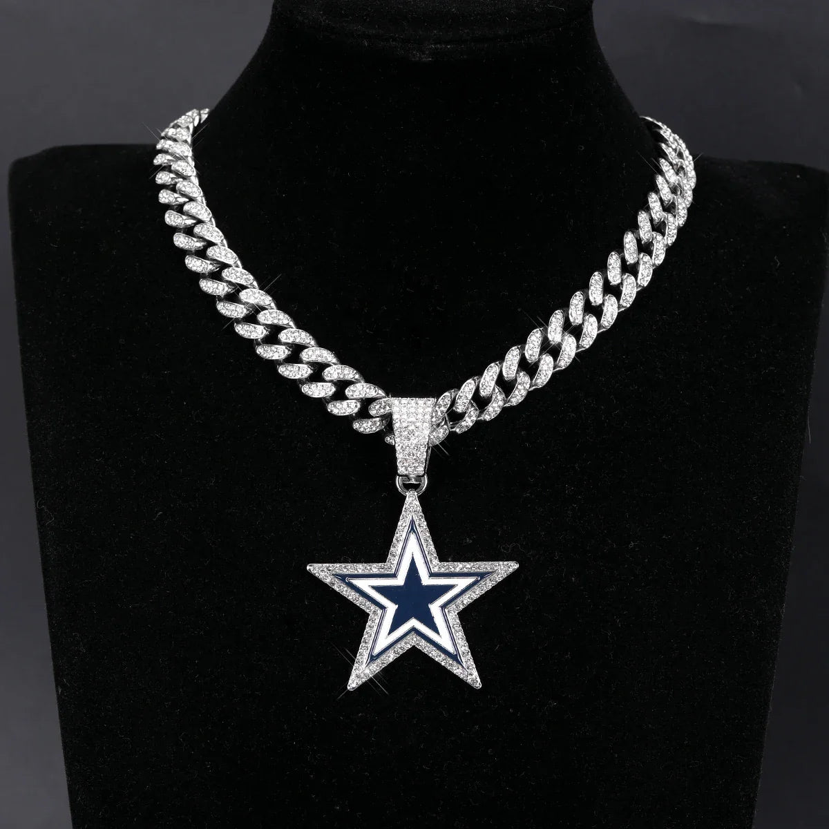 Sports Customized LOGO Pendant Necklace with Iced Out Cuban Chains for Football Fans Birthday Gifts