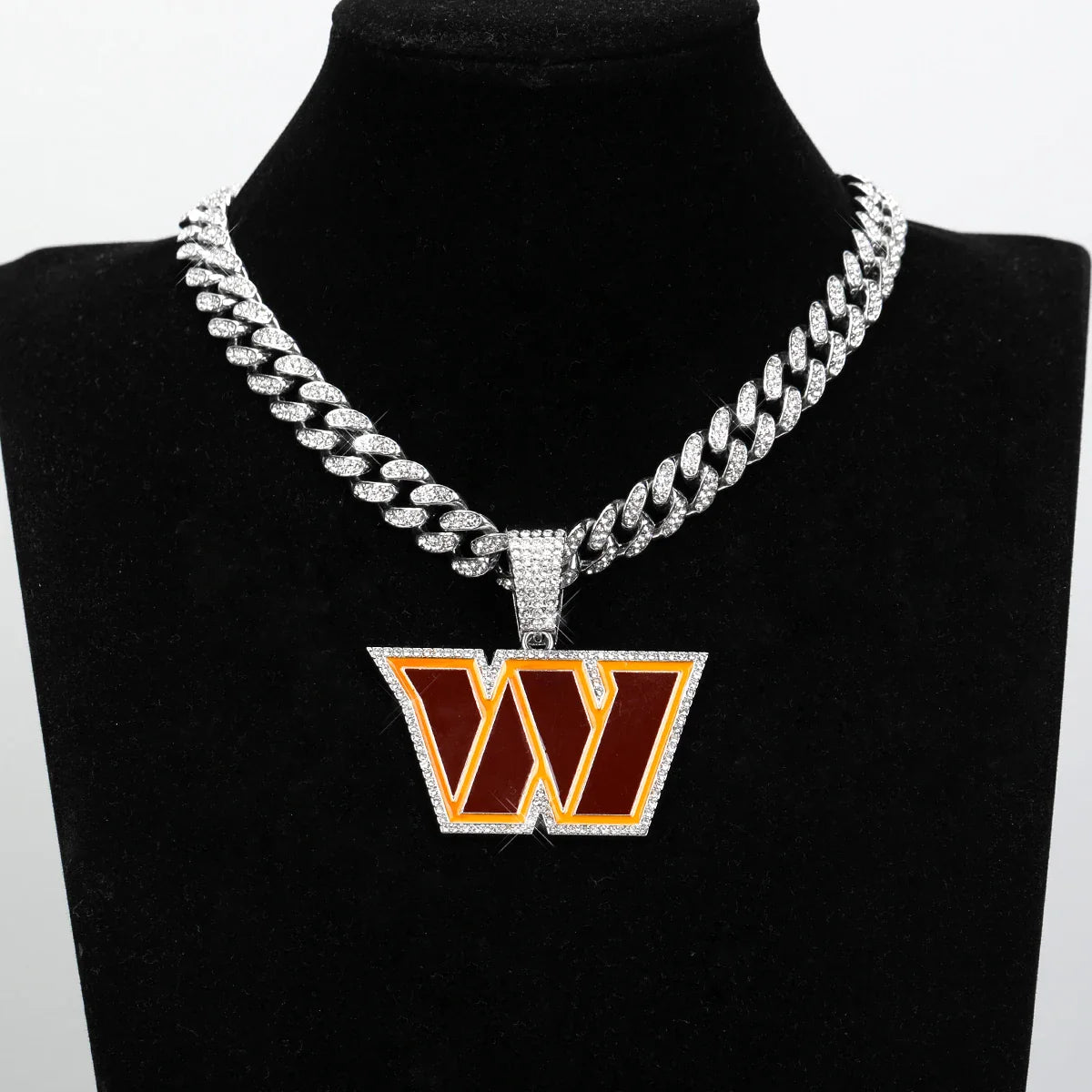 Sports Customized LOGO Pendant Necklace with Iced Out Cuban Chains for Football Fans Birthday Gifts
