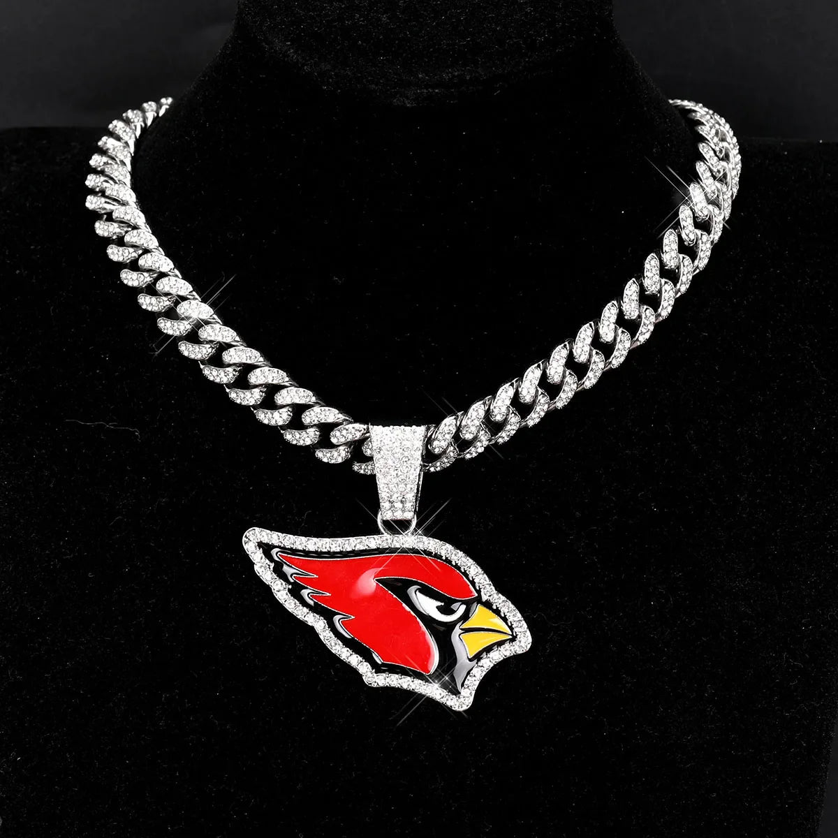 Sports Customized LOGO Pendant Necklace with Iced Out Cuban Chains for Football Fans Birthday Gifts