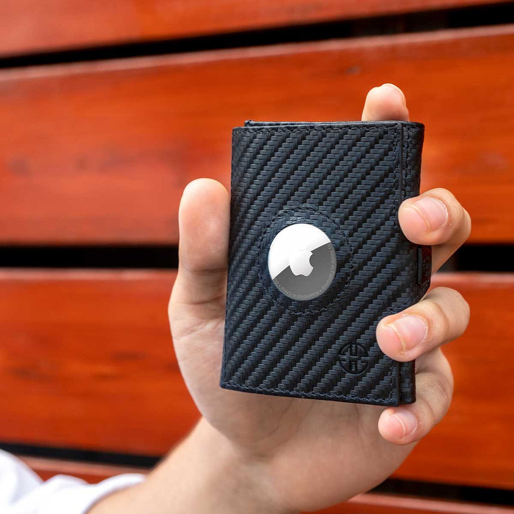 Verona Air Tag With Coin Pocket